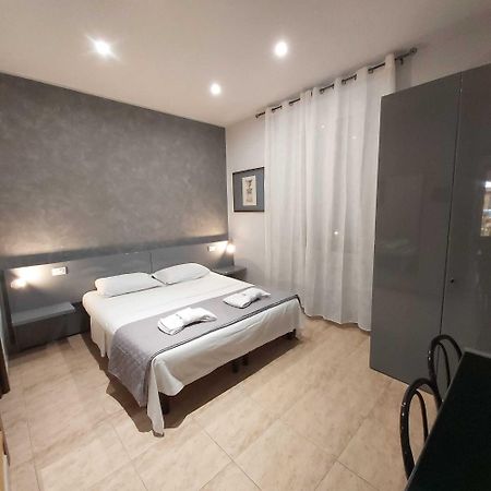 Hotel Convertini Милан Экстерьер фото