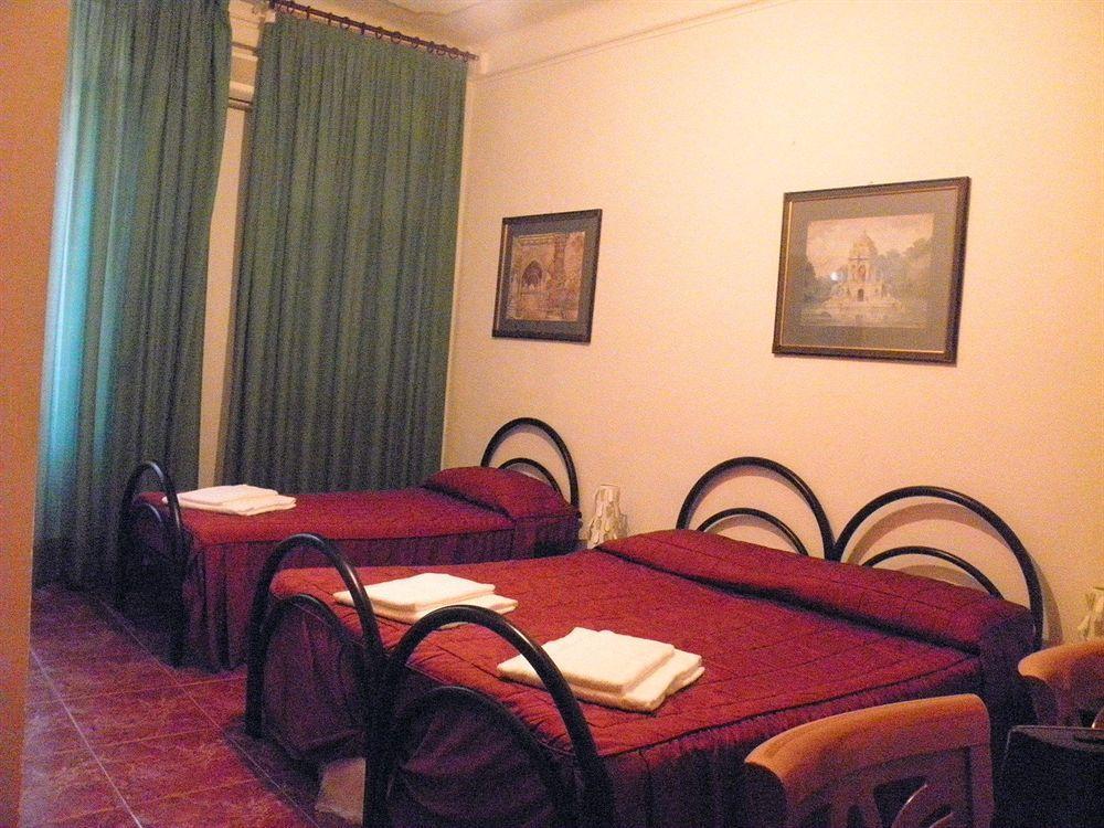 Hotel Convertini Милан Экстерьер фото